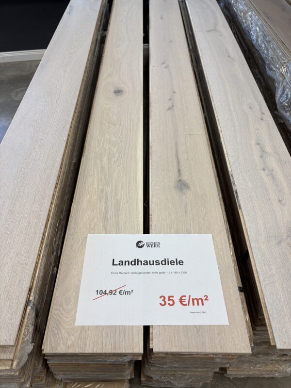 Landhausdiele / Eiche Markant / leicht gebürstet / Antik geölt